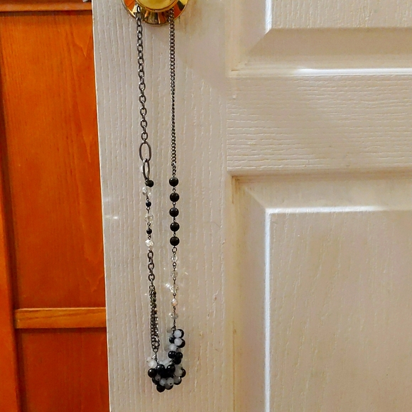 Necklace - Picture 2 of 5